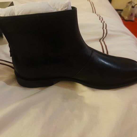 Stunning John Varvatos NYC black back zip boots NWOT size 11 (runs large) - Picture 7 of 8